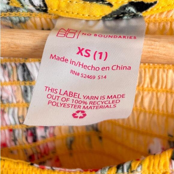 Yellow Floral Smocked Crop Tank Top – Y2K XS Style - Picture 3 of 7